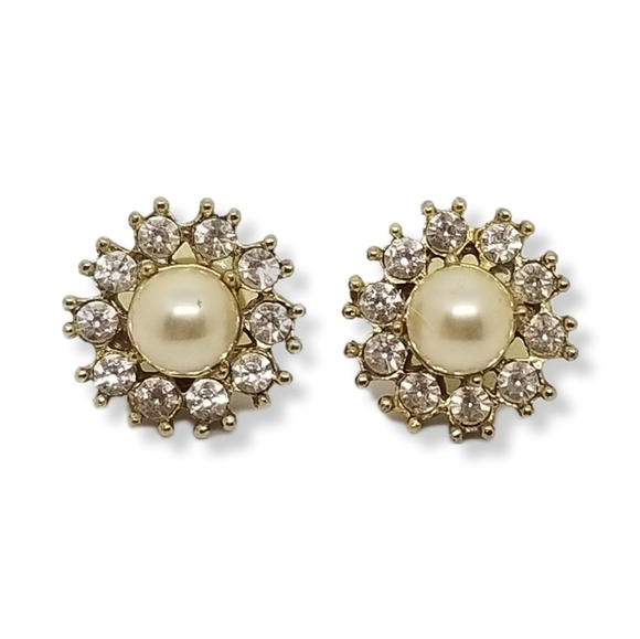 VINTAGE GOLDTONE, FAUX PEARL & DIAMANTE ROUND STATEMENT EARRINGS - Picture 2 of 4